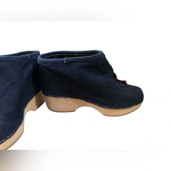 Jeffrey Campbell Red and Blue Mules with Floral Design - Picture 7 of 11